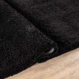 Lux Ivy Black/ Rug