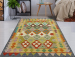 Sangat Laiqshah Grey/Gold Rug, 3'4" x 4'11"