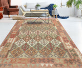 Sangat Nathalie Brown/Ivory Rug, 6'7" x 9'5"