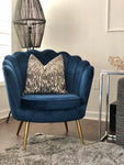 Modern Emma Petal chair, (26"x32"x35")
