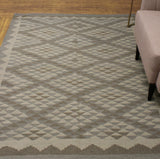 Winchester Hakim Ivory/Grey Rug, 5'2" x 6'4"