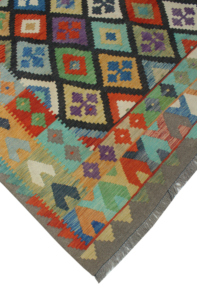 Sangat Zoie Brown/Charcoal Rug, 6'7 x 9'7 – Noori Rug