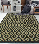 Sangat Rosie Ivory/Black Rug, 5'9" x 8'0"