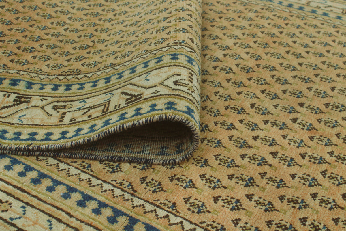 Vintage Mahmut Rust/Ivory Runner, 3'7 x 10'3 – Noori Rug
