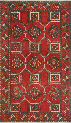 Vintage Taj Red/Charcoal Rug, 3'10" x 6'8"