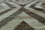 Winchester Suma Ivory/Brown Rug, 3'7" x 5'2"